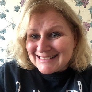 Meet your Posher, Diana